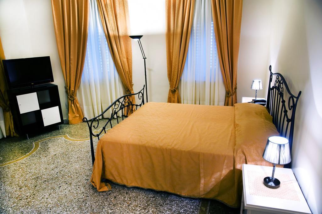 مسينا B&B Lepanto الغرفة الصورة