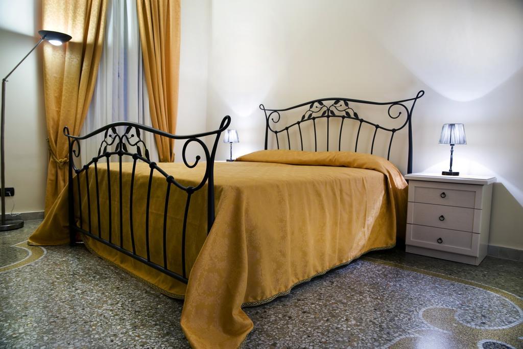 مسينا B&B Lepanto الغرفة الصورة
